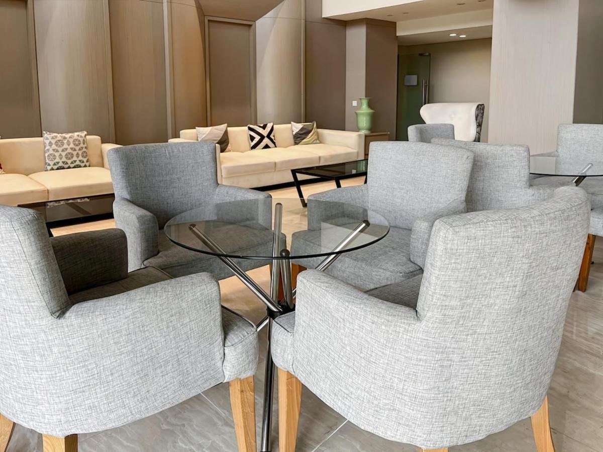 Apartemen Newly 1br Cikarang With Pool, Gym & Wi-fi By 2ndhome Bekasi