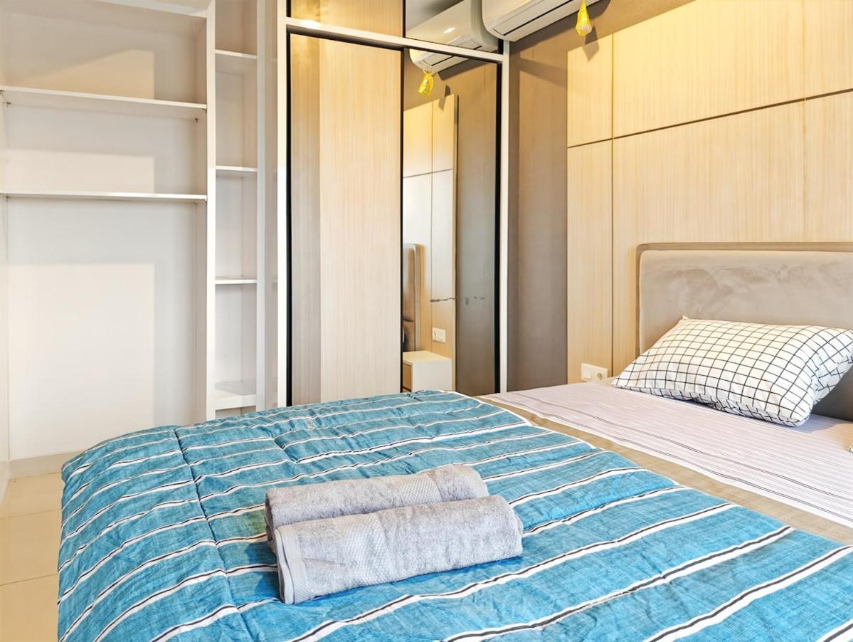 Newly 1br Cikarang With Pool, Gym & Wi-fi By 2ndhome Apartemen *